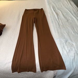Lululemon Groove Pant